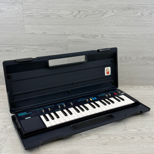 Vist Large View of Product Image Which is Used Yamaha PORTASOUND PS-200 Compact Keyboard Compact