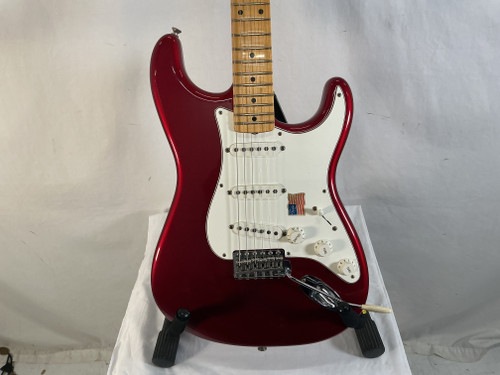 Vist Large View of Product Image Which is Used Fender ERIC JOHNSON STRATOCASTER S Type Electric Guitar Red 6-String