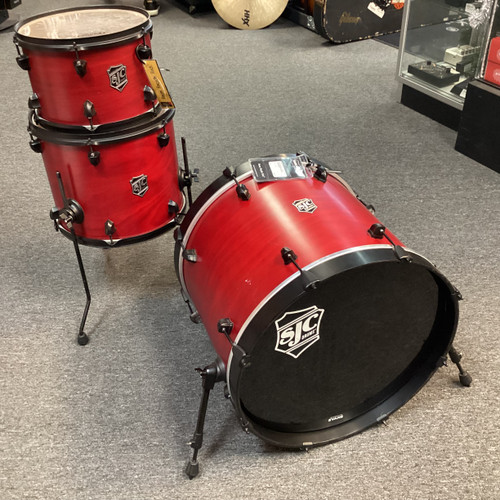 Vist Large View of Product Image Which is Used SJC Custom PATHFINDER 3 PC SHELL PACK Drum Shell Kit Red