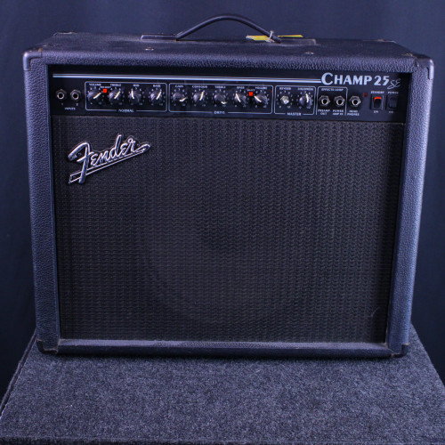Vist Large View of Product Image Which is Used Fender CHAMP 25SE 1 x 12 Tube Combo Amplifier 1 x 12
