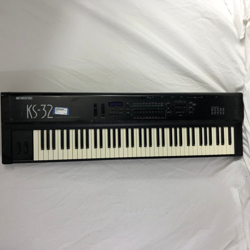 Vist Large View of Product Image Which is Used Ensoniq KS-32 88-Key Controller 88-key