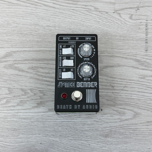 Vist Large View of Product Image Which is Used Death By Audio SPACE BENDER Chorus Pedal