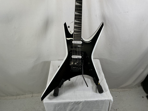Vist Large View of Product Image Which is Used Jackson JS32 WARRIOR Pointy Electric Guitar Black 6-String