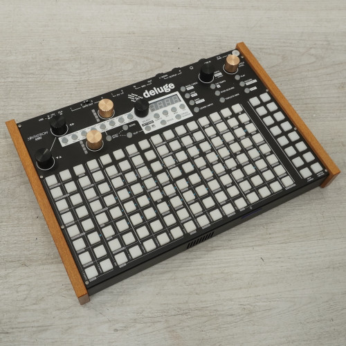 Vist Large View of Product Image Which is Used Synthstrom Deluge DE-01 Compact Synthesizer