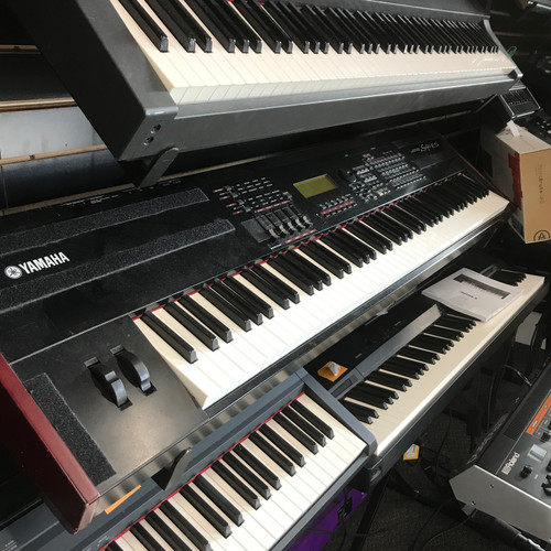 Vist Large View of Product Image Which is Used Yamaha S90 ES 88-Key Synthesizer 88-key