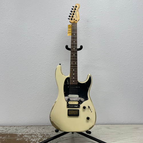 Vist Large View of Product Image Which is Used - Godin SESSION HSS W/WILKINSON PICKUPS Electric Guitar 