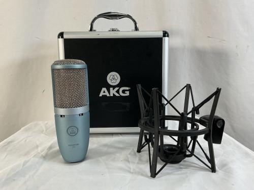 Vist Large View of Product Image Which is Used Akg PERCEPTION 220+CASE/SHOCKMOUNT Dynamic Microphone