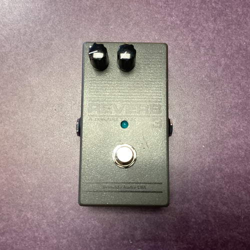 Vist Large View of Product Image Which is Used Hermida REVERB 3 Reverb Pedal