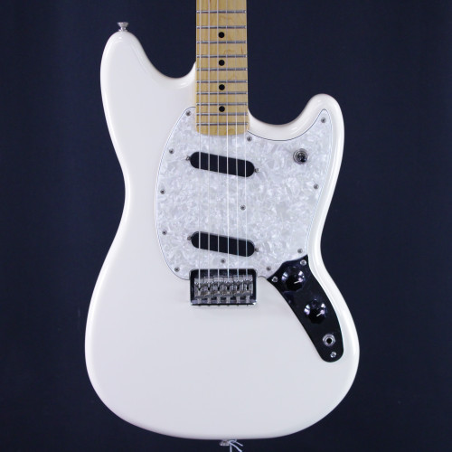 Vist Large View of Product Image Which is Used Fender PLAYER MUSTANG MIM Offset Double Cutaway Electric Guitar White 6-String