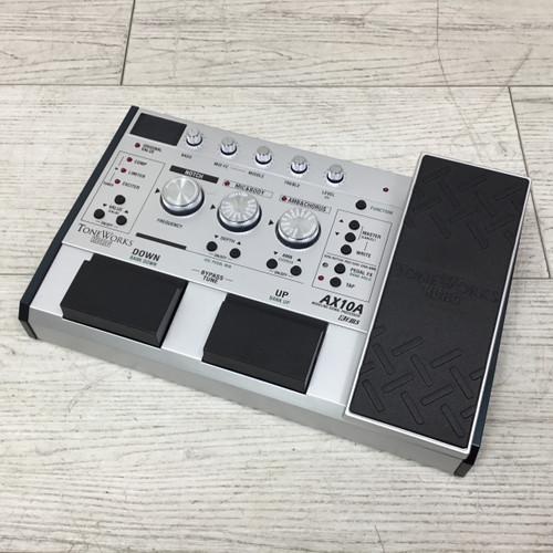 Vist Large View of Product Image Which is Used Korg AX10A Electric Guitar Multi-Effects Floorboard