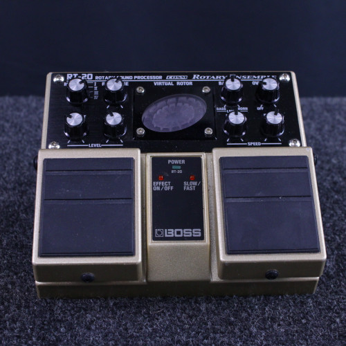 Vist Large View of Product Image Which is Used Boss RT-20 ROTARY ENSEMBLE Vibrato Pedal