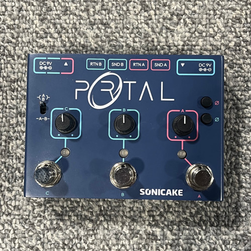 Vist Large View of Product Image Which is Used SONICAKE PORTAL LOOPER Guitar Signal Mixer Pedal