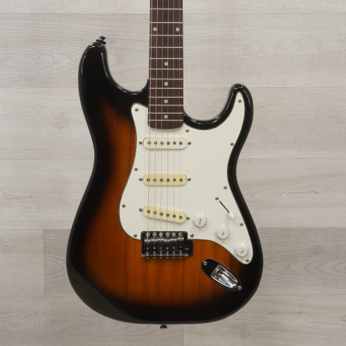 Vist Large View of Product Image Which is Used Archer SS10 Electric Guitar - Sunburst