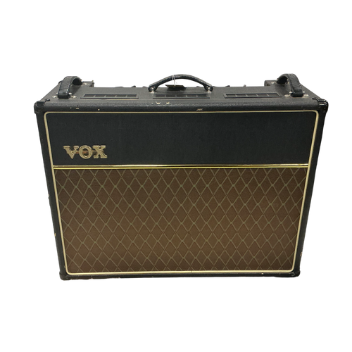 Vist Large View of Product Image Which is Used Vox AC30CC2 2 x 12 Tube Combo Amplifier 2 x 12