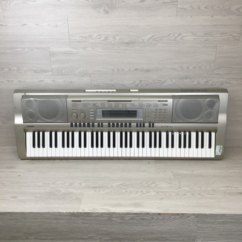 Vist Large View of Product Image Which is Used Casio WK-200 76-Key Keyboard w/AC