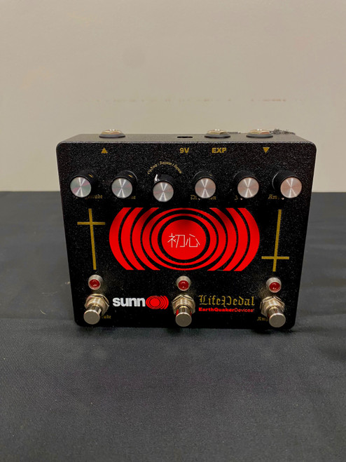 Vist Large View of Product Image Which is Used Sunn LIFEPEDAL OCTAVE DISTORTION/BOOST Distortion Pedal