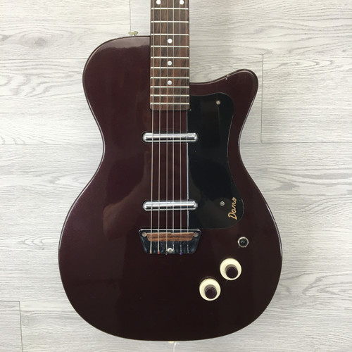 Vist Large View of Product Image Which is Used Danelectro 56 U-2 REISSUE LP Type Electric Guitar Purple 6-String