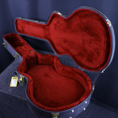 Vist Large View of Product Image Which is Used Fender BASS CASE HARD SHELL Guitar Case