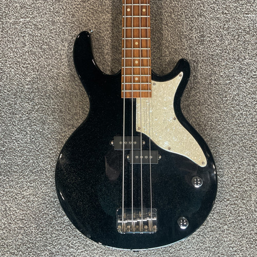 Vist Large View of Product Image Which is Used FIRST ACT ME 105 SHORT SCALE Bass Guitar