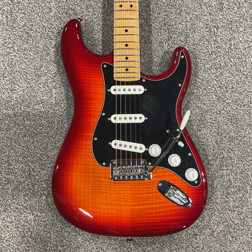 Vist Large View of Product Image Which is Used 2019 FENDER PLAYER STRATOCASTER PLUS TOP Electric Guitar