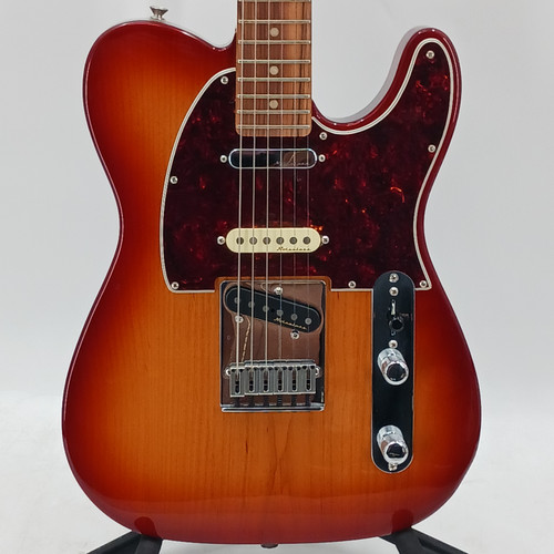 Vist Large View of Product Image Which is Used Fender PLAYER PLUS NASHVILLE TELECASTER T Type Electric Guitar Cherry Sunburst 6-String