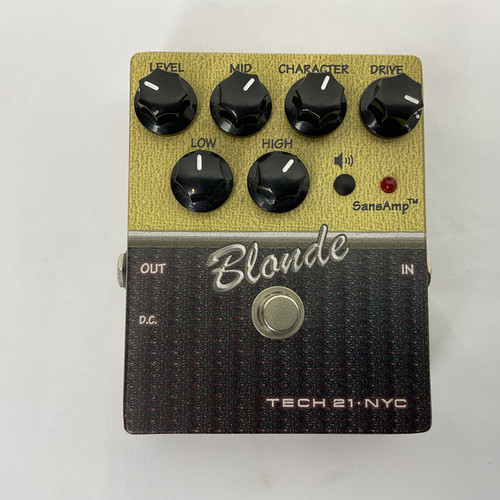 Vist Large View of Product Image Which is Used Tech 21 BLONDE Guitar PreAmp Pedal