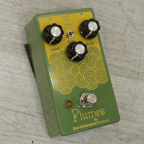 Vist Large View of Product Image Which is Used Earthquaker Devices Plumes Overdrive Pedal