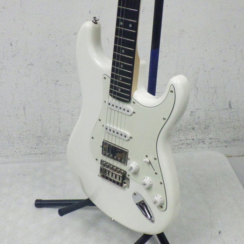 Vist Large View of Product Image Which is Used Donner Seeker Series S Type Electric Guitar White 6-String