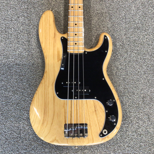 Vist Large View of Product Image Which is Used FENDER LIMITED EDITION 70s PRECISION BASS 4-String Bass Guitar
