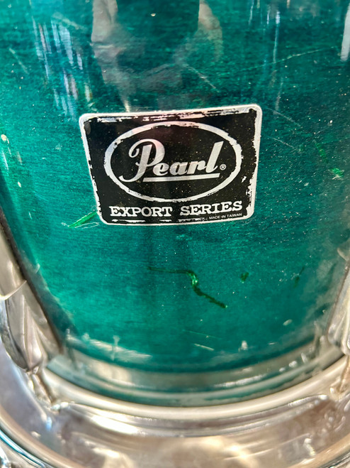 Vist Large View of Product Image Which is Used Pearl EXPORT Vintage Drum Shell Kit Green
