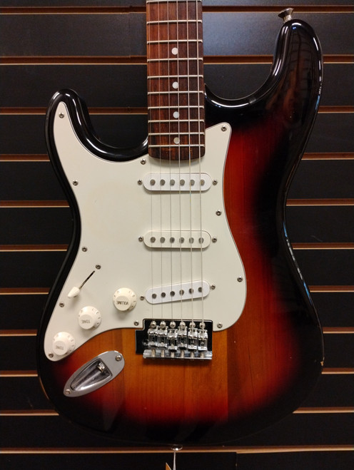 Vist Large View of Product Image Which is Used Stagg LH STRAT TYPE Electric Guitar Tobacco Sunburst 6-String