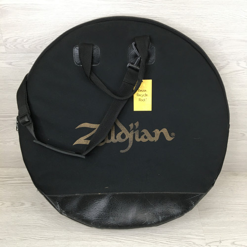Vist Large View of Product Image Which is Used Zildjian CYMBAL BAG 22IN Cymbal Bag