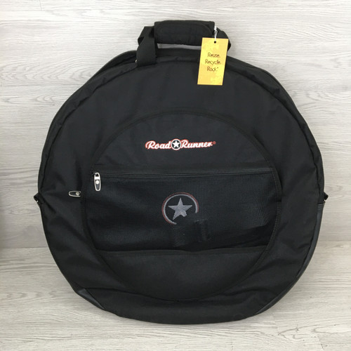 Vist Large View of Product Image Which is Used Road Runner CYMBAL BACKPACK 22IN Cymbal Case
