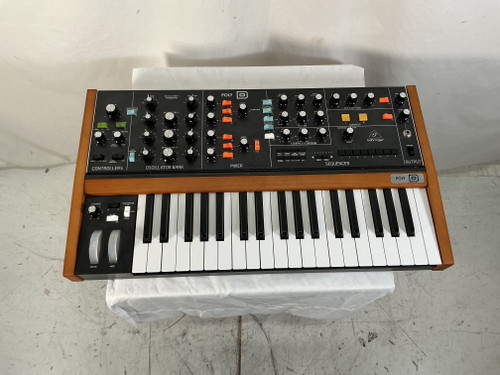 Vist Large View of Product Image Which is Used Behringer POLY D Compact Synthesizer Compact