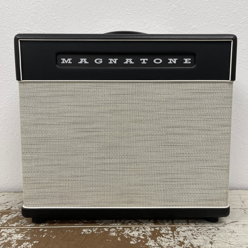 Vist Large View of Product Image Which is Used - Magnatone SUPER 15 1 x 12 Tube Combo Amplifier 