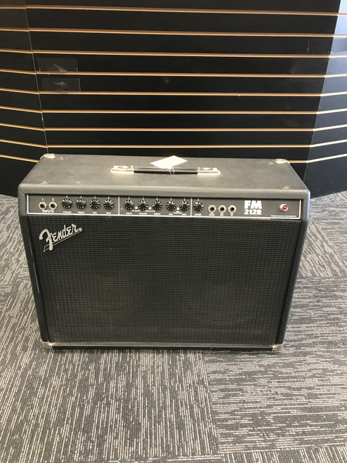 Vist Large View of Product Image Which is Used Fender FM 212R 2 x 10 Solid State Amplifier 2 x 10