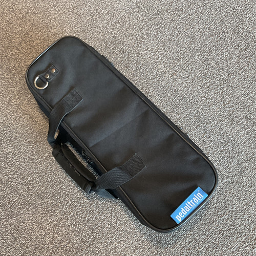 Vist Large View of Product Image Which is Used  PEDALTRAIN NANO PEDALBOARD BAG