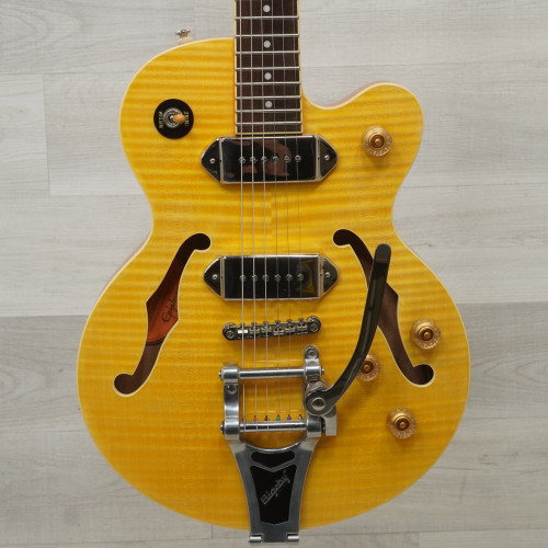 Vist Large View of Product Image Which is Used Epiphone Wildkat Semi-hollow Electric Guitar Natural