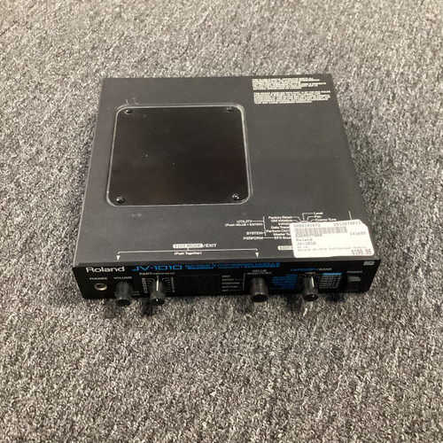 Vist Large View of Product Image Which is Used Roland JV-1010 Compact Synthesizer Compact
