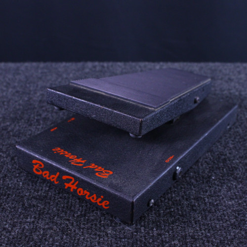 Vist Large View of Product Image Which is Used Morley BAD HORSIE WAH PEDAL Wah Pedal
