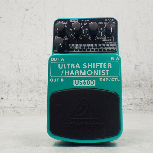 Vist Large View of Product Image Which is Used Behringer US600 Octave Pedal