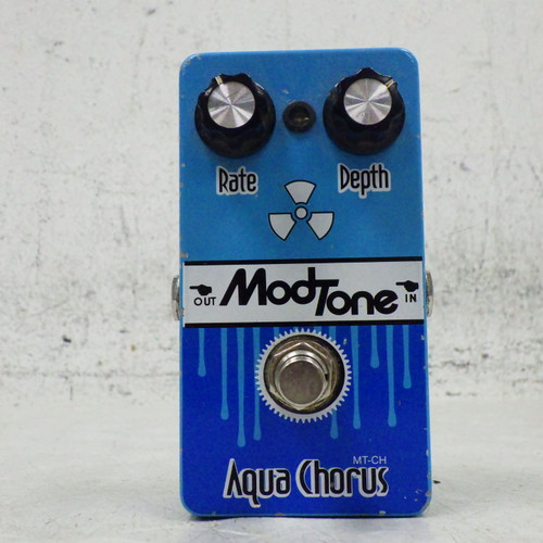 Vist Large View of Product Image Which is Used Modtone Aqua Chorus  Pedal