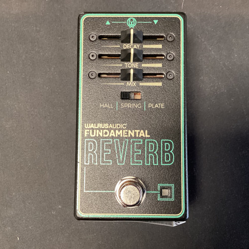 Vist Large View of Product Image Which is Used Walrus Audio FUNDAMENTAL REVERB Reverb Pedal