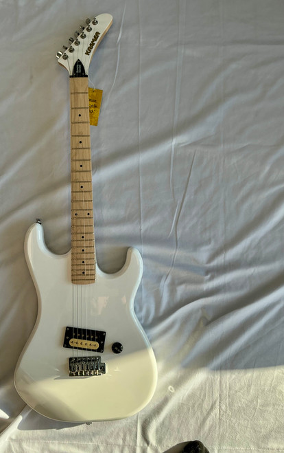 Vist Large View of Product Image Which is Used Kramer BARETTA SPECIAL Electric Guitar White 6-String