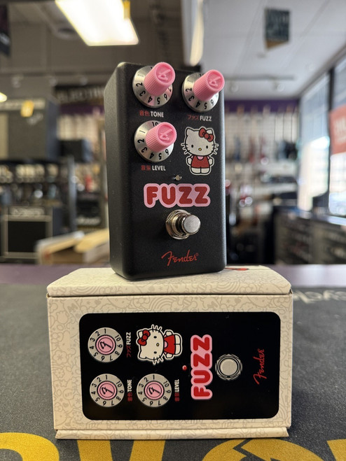Vist Large View of Product Image Which is Used Fender X HELLO KITTY FUZZ Fuzz Pedal
