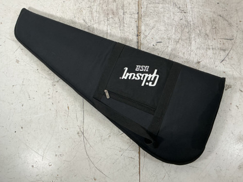 Vist Large View of Product Image Which is Used Gibson GIBSON USA PADDED GIG BAG Guitar Gig Bag