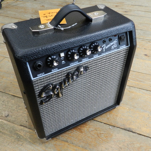 Vist Large View of Product Image Which is Used Squier FRONTMAN 10G 1 x 5 Solid State Amplifier 1 x 5
