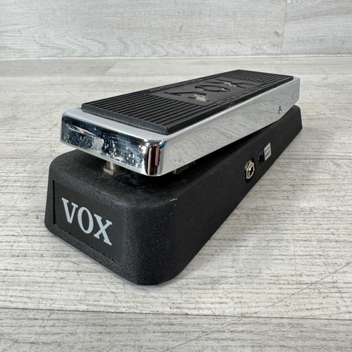 Vist Large View of Product Image Which is Used Vox V847 Wah Pedal