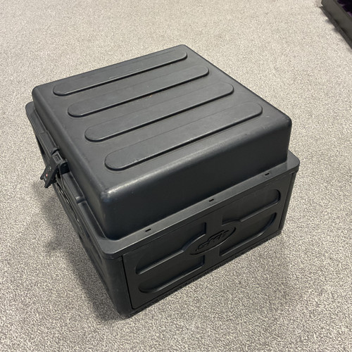 Vist Large View of Product Image Which is Used SKB 1SKB-R104 COMPACT RIG MIXER RACK CASE