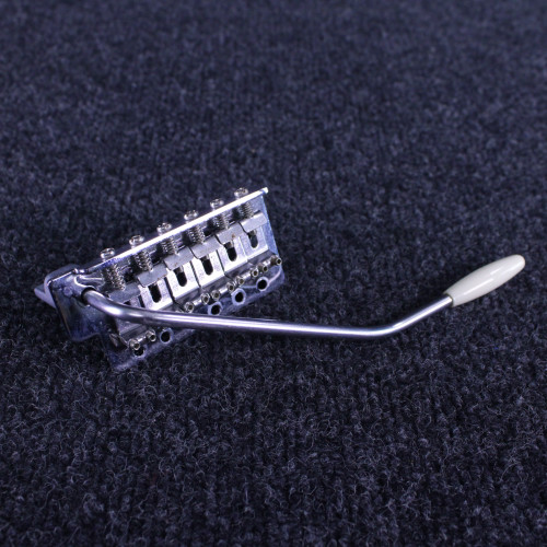 Vist Large View of Product Image Which is Used Fender STRATOCASTER BRIDGE COMPLETE Guitar Hardware